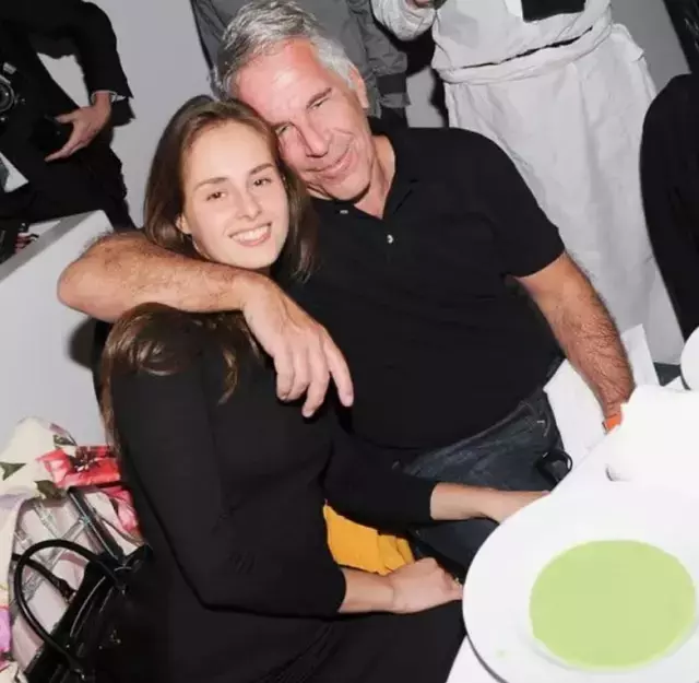 Epstein ile göçmen sevgilisi arasında dikkat çeken diyaloglar: Cinsellik detayı bomba